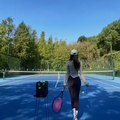 梁芳昊
